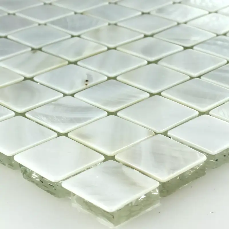 Abverkauf Muster von Mosaikfliesen Glas Perlmutt Effekt Elfenbein Weiss