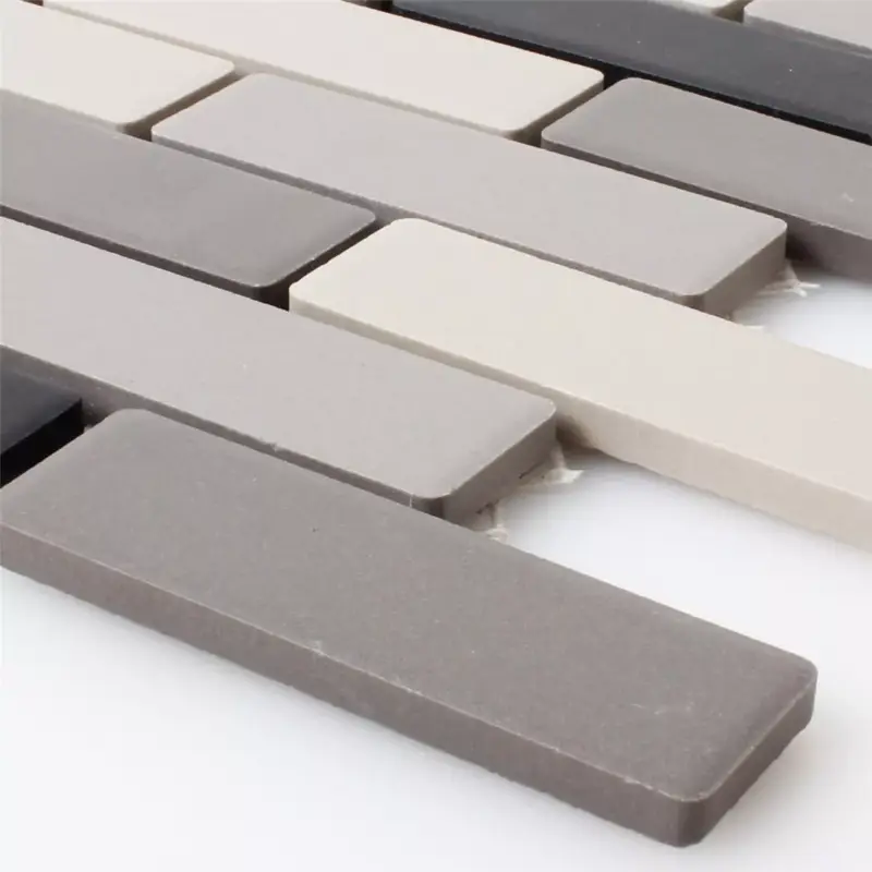 Aktuell Muster von Mosaikfliesen Keramik Beige Grau Unglasiert