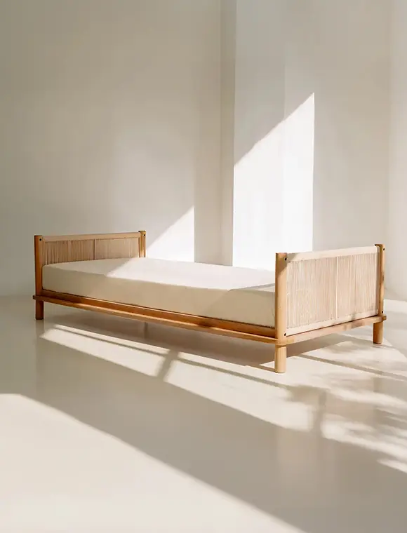 Einzelbett Eiche Latitude von Nobodinoz Highlight