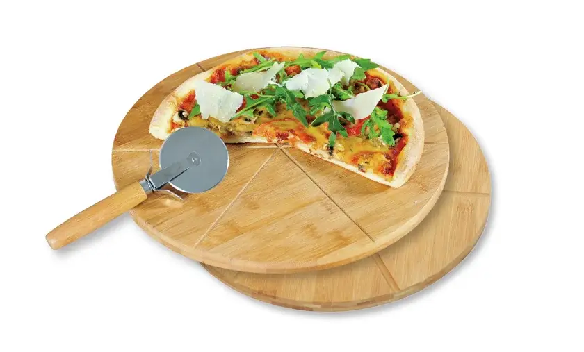 Preisknaller Kesper Pizzateller 2er Set mit Pizzaschneider Bambus